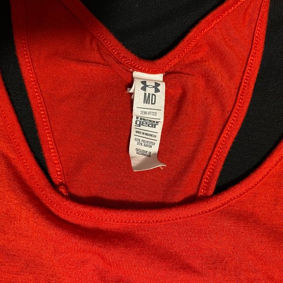 Red tank top - Picture 3 of 4